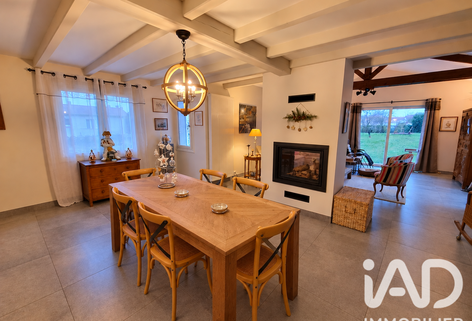 Vente Maison/villa 8 pièces — photo 1