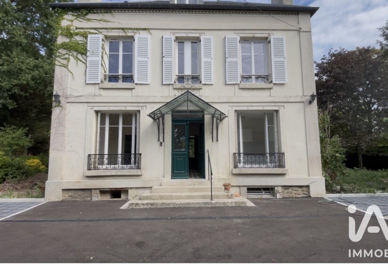 Location Maison/villa 8 pièces — photo 1