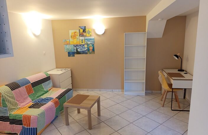 Location appartement 1 pièce 23 m² à Dijon (21000) — photo 3