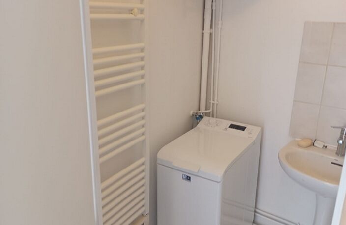 Location appartement 1 pièce 23 m² à Dijon (21000) — photo 5