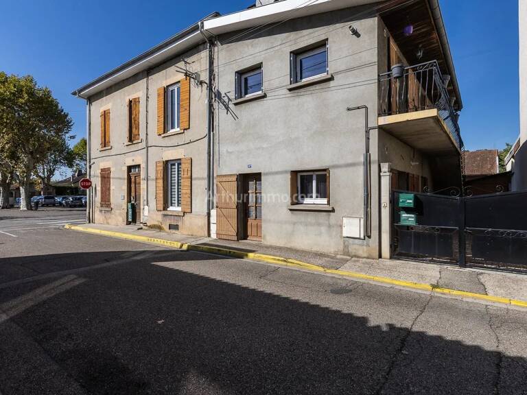 APPARTEMENT T3 AVEC GARAGE LA TOUR-DU-PIN — photo 1