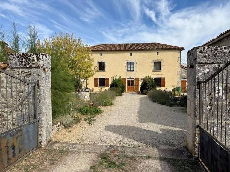 Maison — photo 1