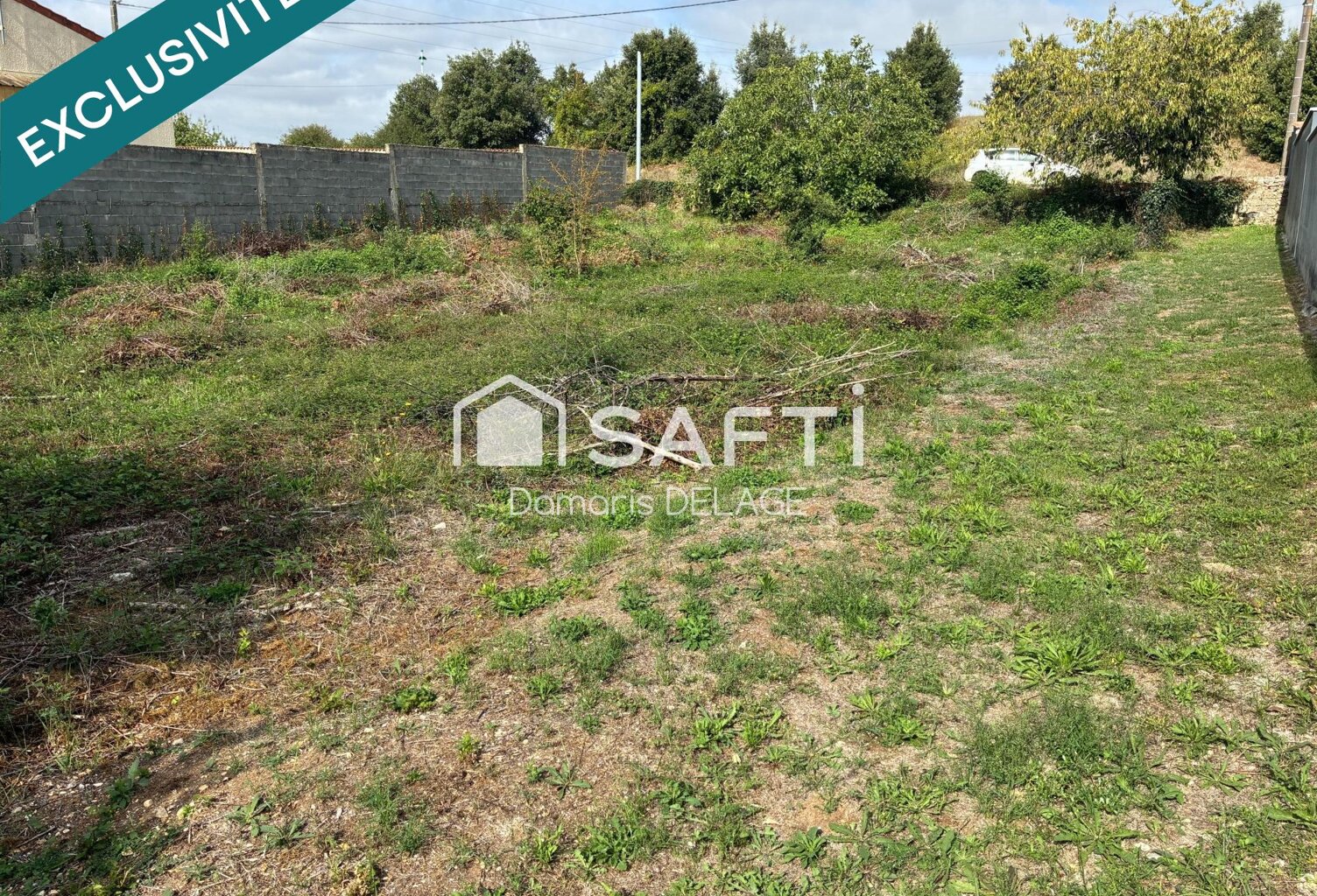Terrain constructible 1051 m2 — photo 1