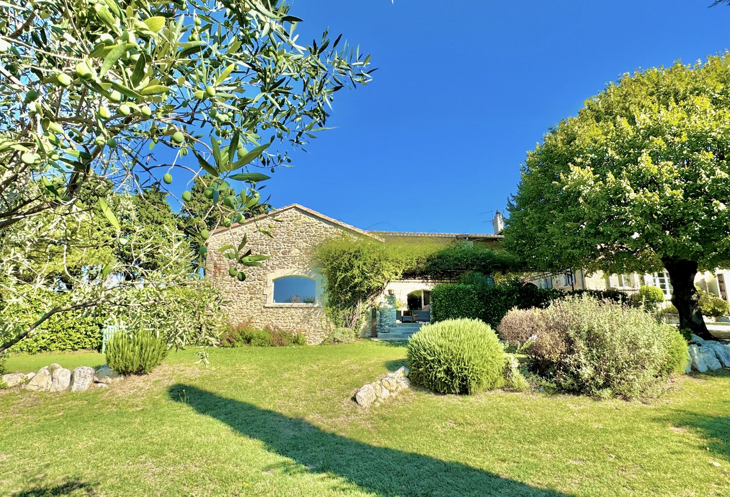 Mas de caractère en Drôme Provençale — photo 1