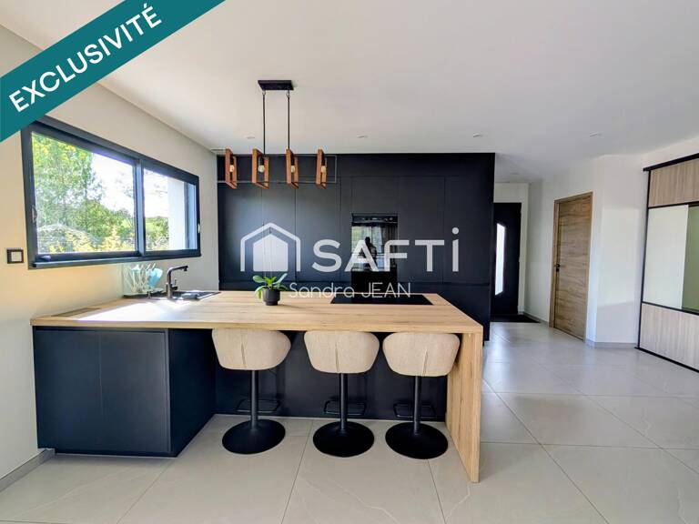 Maison neuve contemporaine de 128 m²  Piscine & Terrain de pétanque — photo 1