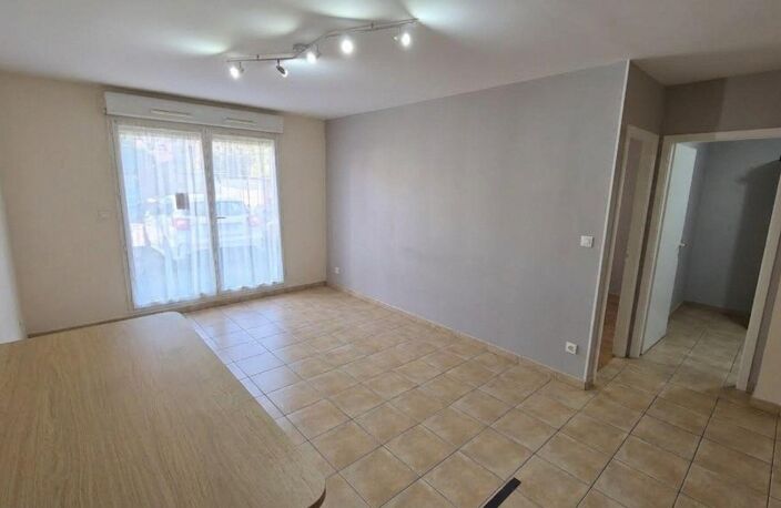 Saint-Nicolas-en-Forêt, Appartement T2 RDC avec Place de parking privative — photo 2