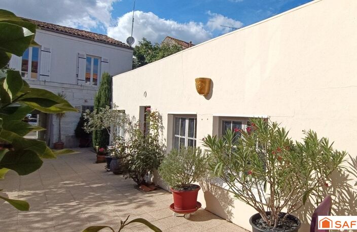 Maison, Studio / Local, Dépendance & Atelier — photo 3