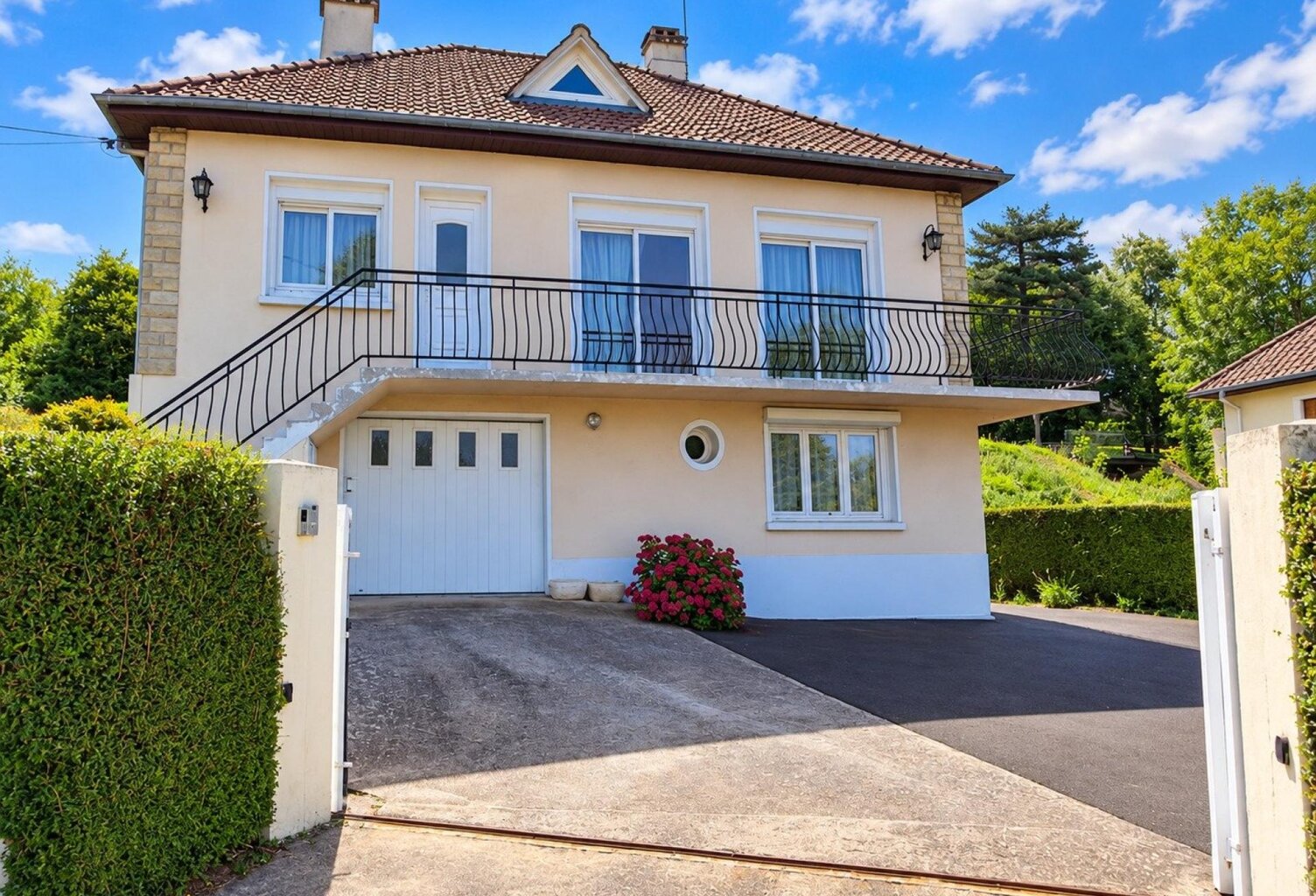 Maison 134 m² avec ascenseur, proche gare — photo 1