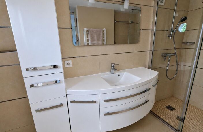 Maison 134 m² avec ascenseur, proche gare — photo 2