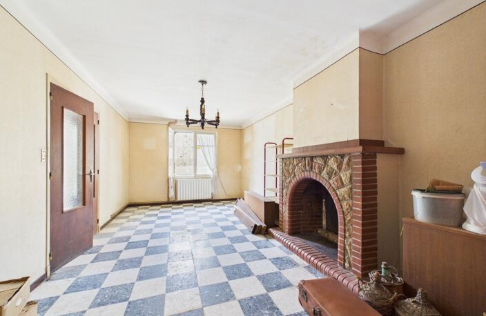 Ensemble immobilier à rénover — photo 3