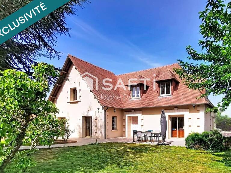 Villa 7 pièces avec piscine couverte — photo 1