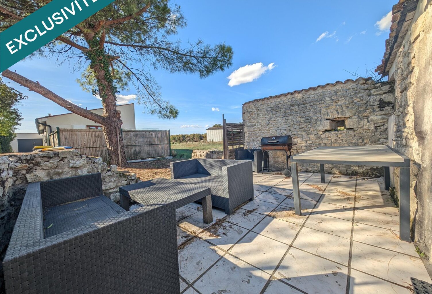 Petite maison indépendante avec terrasse et parking — photo 1