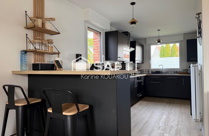 Venez découvrir cette jolie maison individuelle de 104m2 idéalement situé à deux pas du centre ville de Roncq et proche de toutes commodités . — photo 4