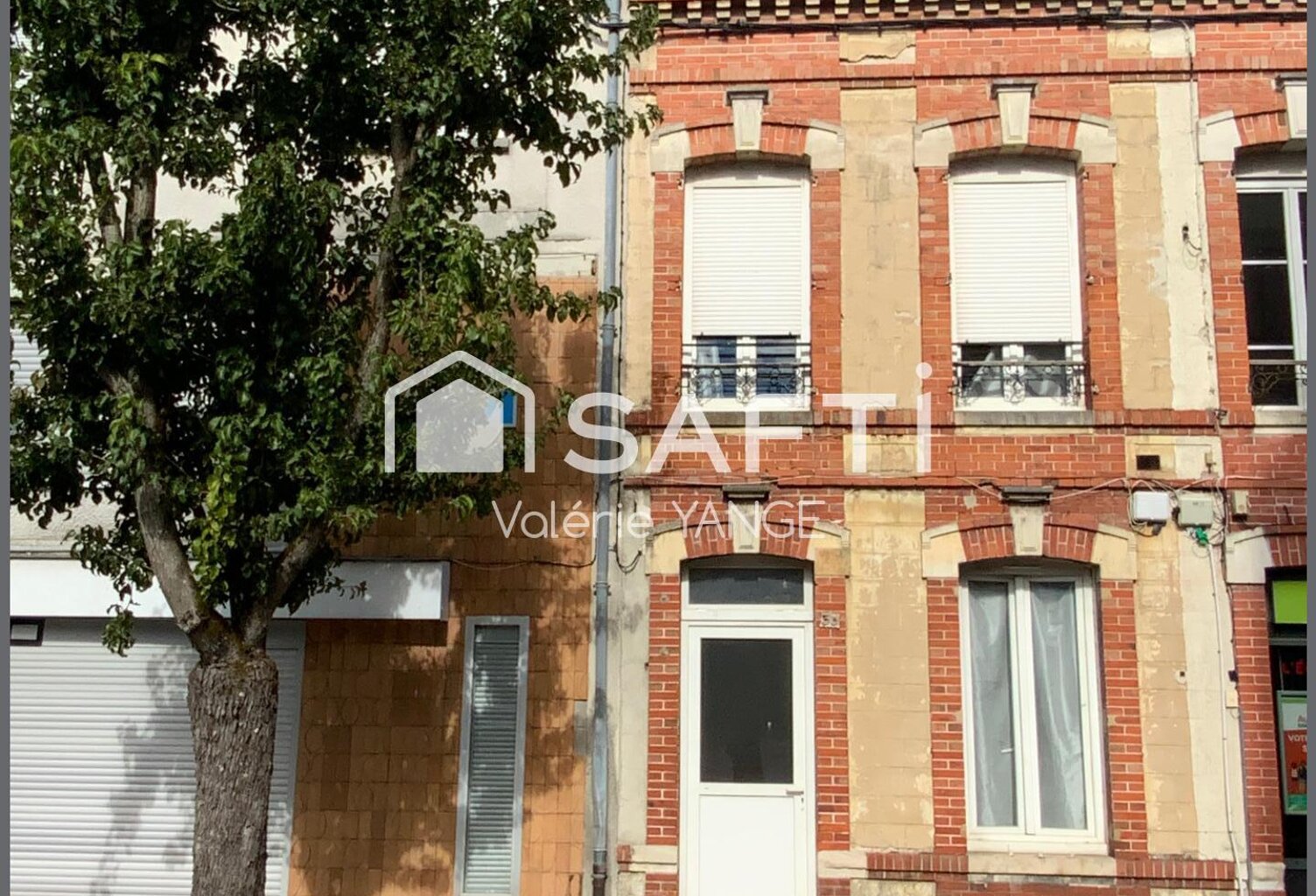 Maison de ville au cœur de Romilly sur seine — photo 1