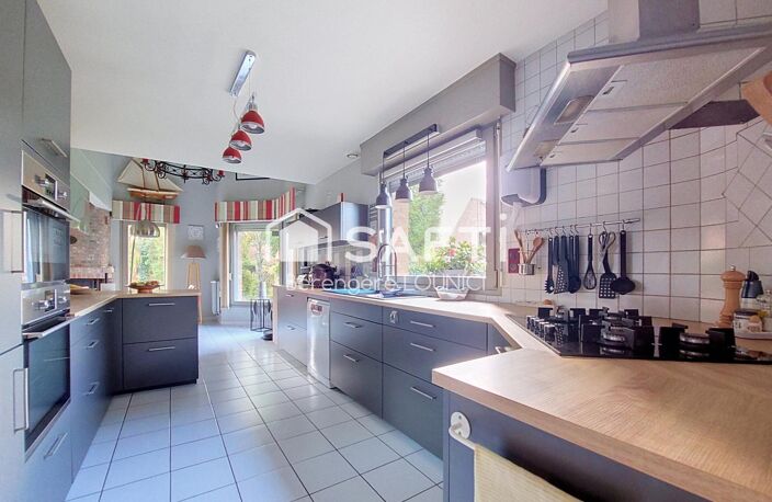 - Tressin - Maison semi plain-pied de 167m² habitables - — photo 2