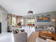 - Tressin - Maison semi plain-pied de 167m² habitables - — photo 4