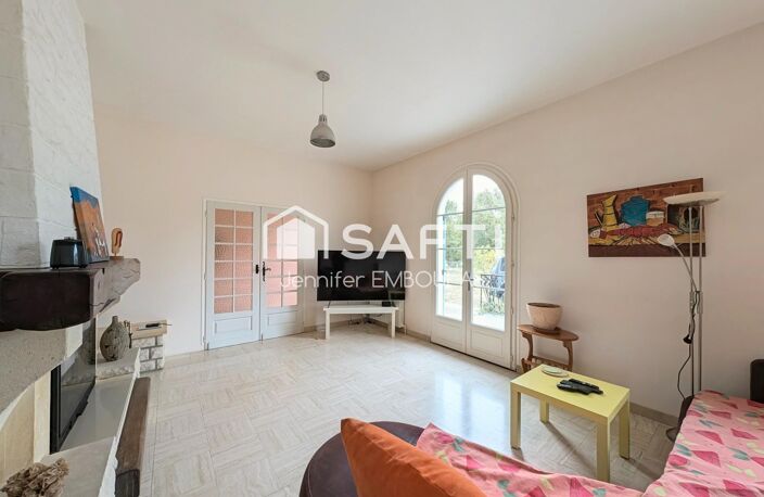 Maison familiale,  piscine, parking, sous-sol aménagé, garage  et parc de 4500 m² — photo 2