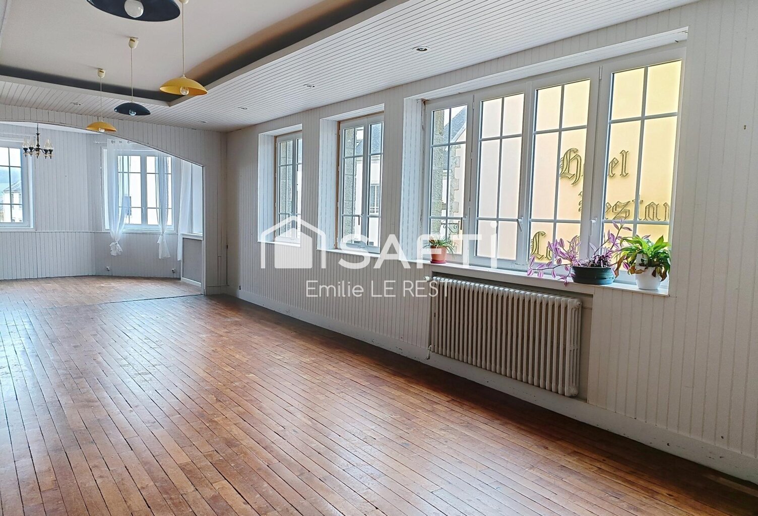 Appartement lumineux de 100m2 à Plomodiern — photo 1