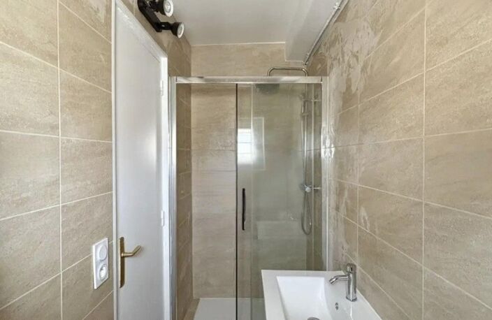 Studio de charme 29 m²  Luxembourg / Odéon — photo 4