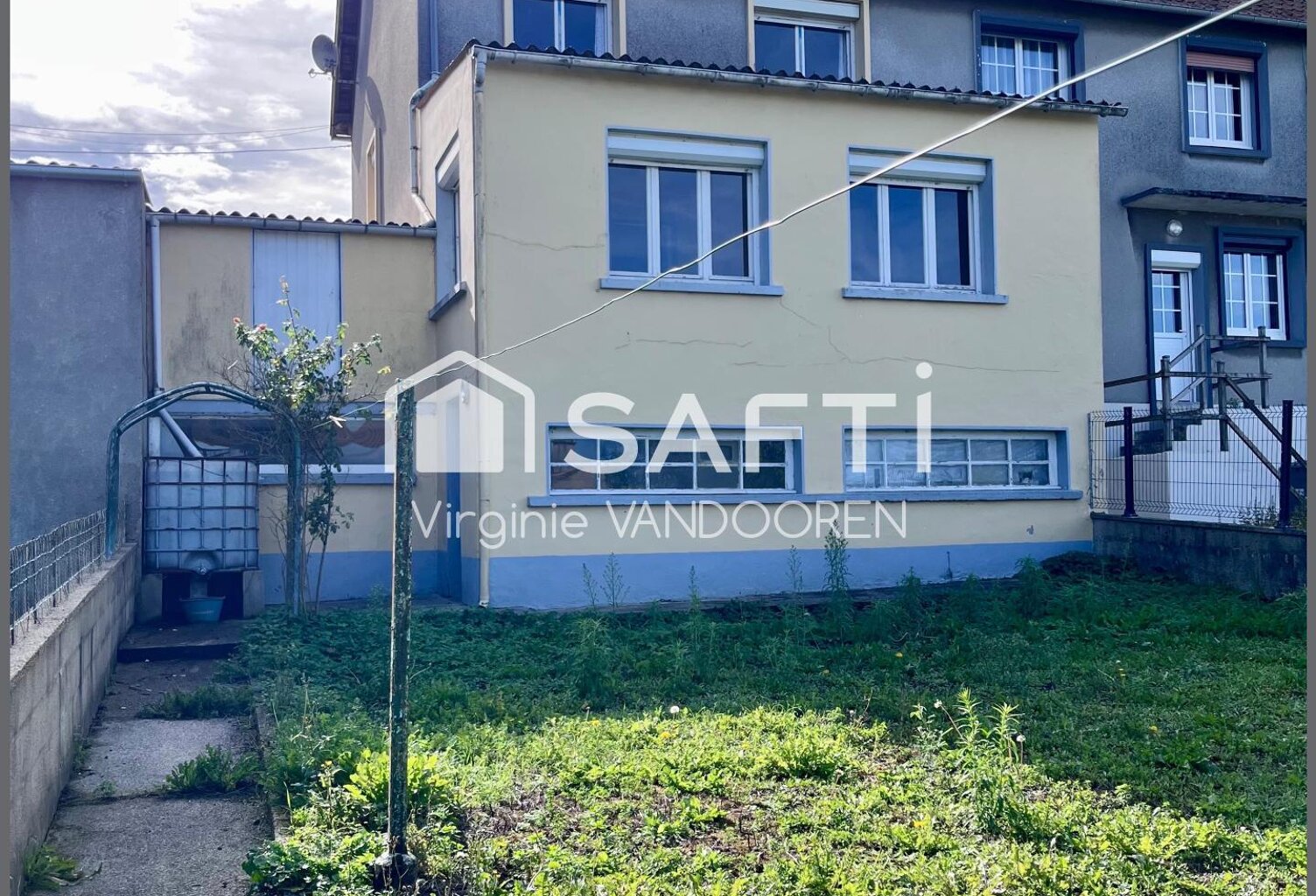 Maison semi-individuelle - Garage - Jardin - Sous-sol — photo 1