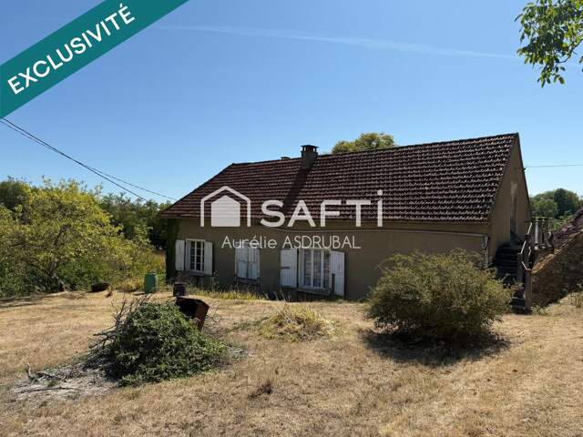 Maison avec grange à restaurer sur 5300 m² de terrain SIMEYROLS — photo du bien