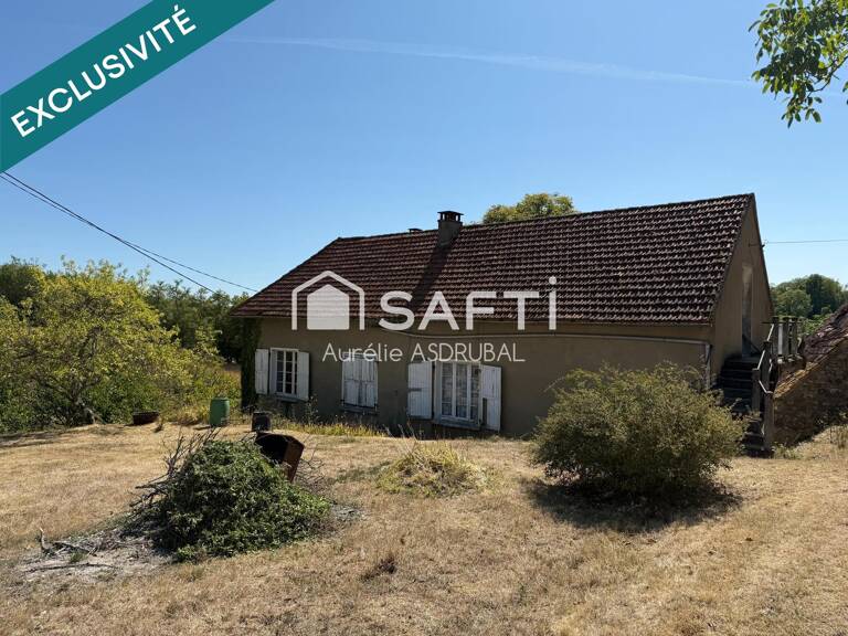 Maison avec grange à restaurer sur 5300 m² de terrain SIMEYROLS — photo 1