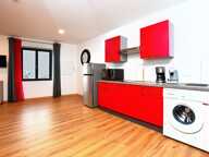 Immeuble de rapport entierement  rénové- 2 appartement T2 — photo 4
