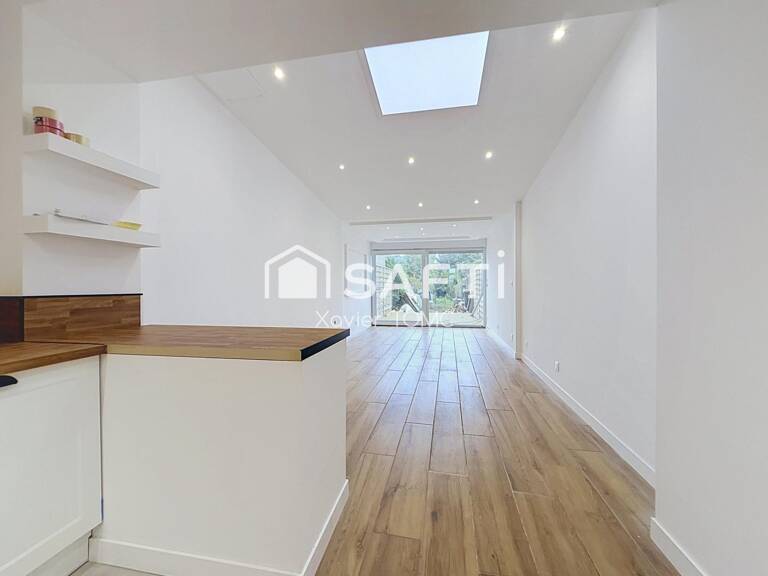 MAISON DE VILLE ENTIEREMENT RENOVEE — photo 1
