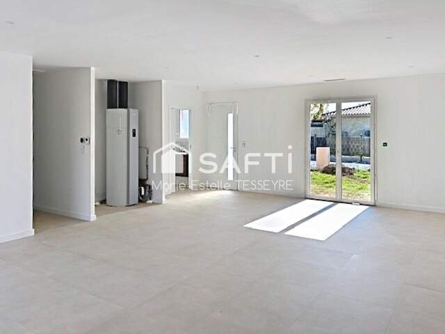 A saisir! Maison neuve, jamais habitée très belles prestations  92m2 + 24m2 de garage — photo du bien