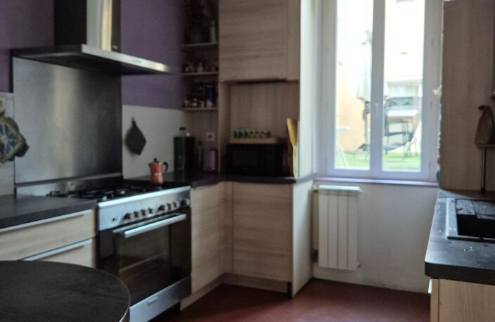 Maison 5 pièces quartier Pelloutier + gîte 2 pièces. — photo 4