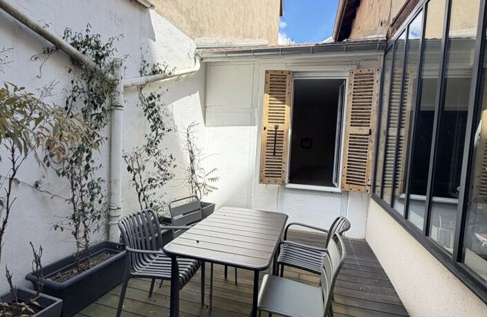 Maison rare centre-ville avec jardin patio, garage — photo 5