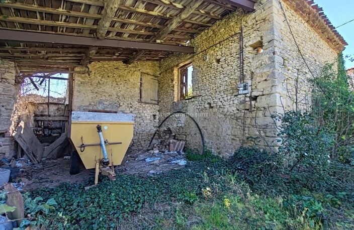 Ferme en pierre à rénover - 6 pièces à Florentin — photo 3