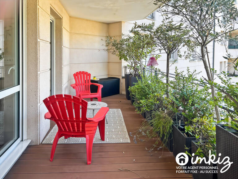 St-Maurice  T5  107 m²  balcon terrasse 2 parkings — photo 1