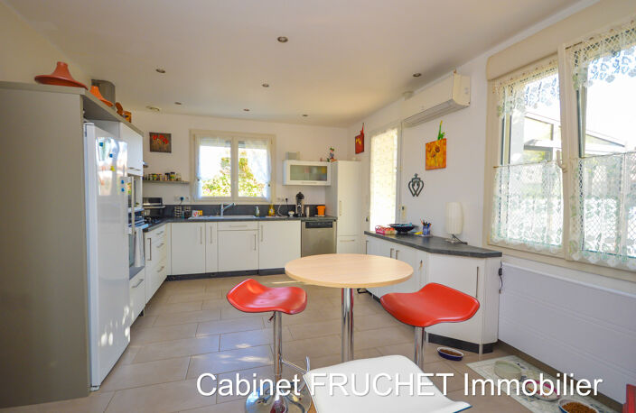 Axe CHANTONNAY - LA CHATAIGNERAIE - Maison sur sous-sol en p — photo 5