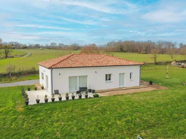 Maison contemporaine de plain-pied, T5 à 10min de SAMATAN — photo du bien