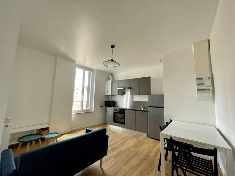 T2 MEUBLE / COEUR MONTFERRAND — photo 1