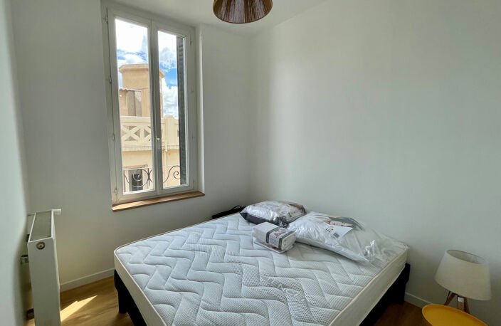 T2 MEUBLE / COEUR MONTFERRAND — photo 3