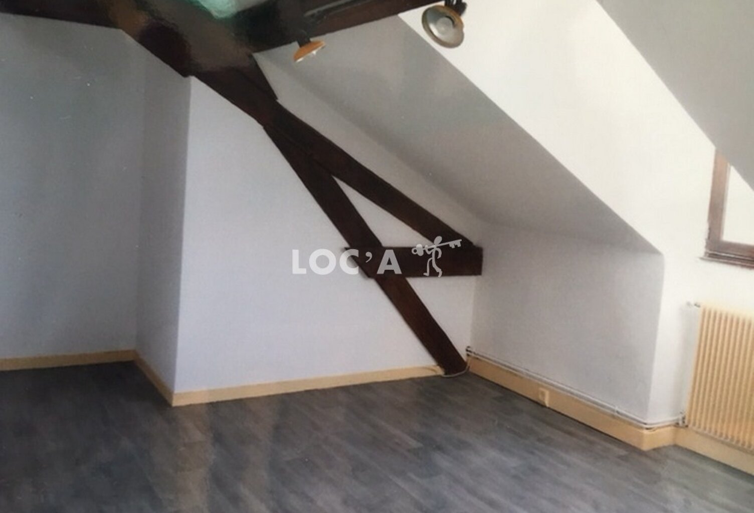 Location appartement 3 pièces 48 m² à Dijon (21000) — photo 1
