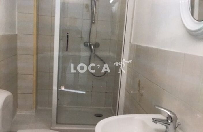 Location appartement 3 pièces 48 m² à Dijon (21000) — photo 2
