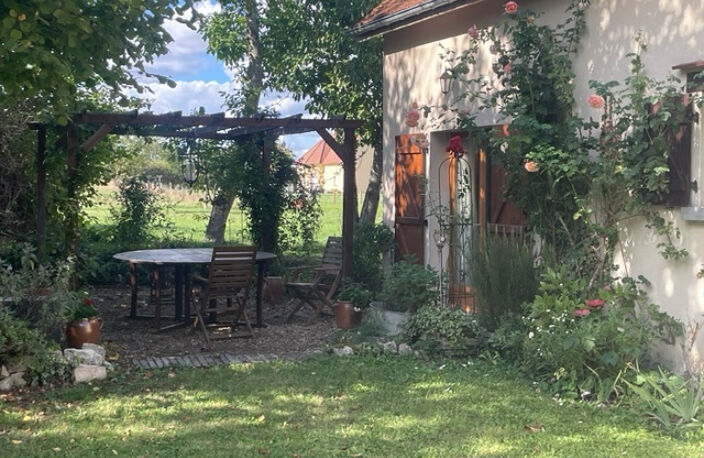 Entre Mamers et Mortagne au Perche, en village, maison de pa — photo 3