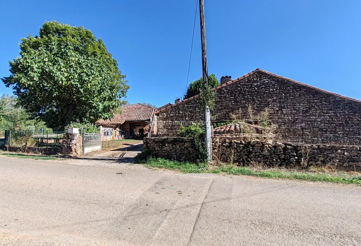 Charmante maison en pierre — photo 1