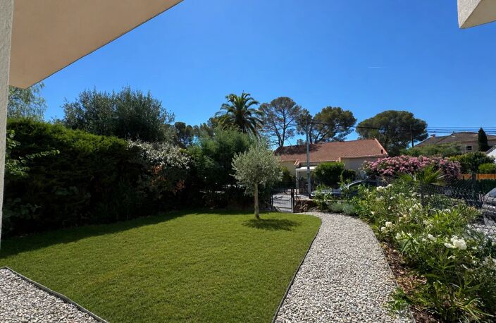 BOULOURIS - VILLA RÉCENTE 2025 — photo 2