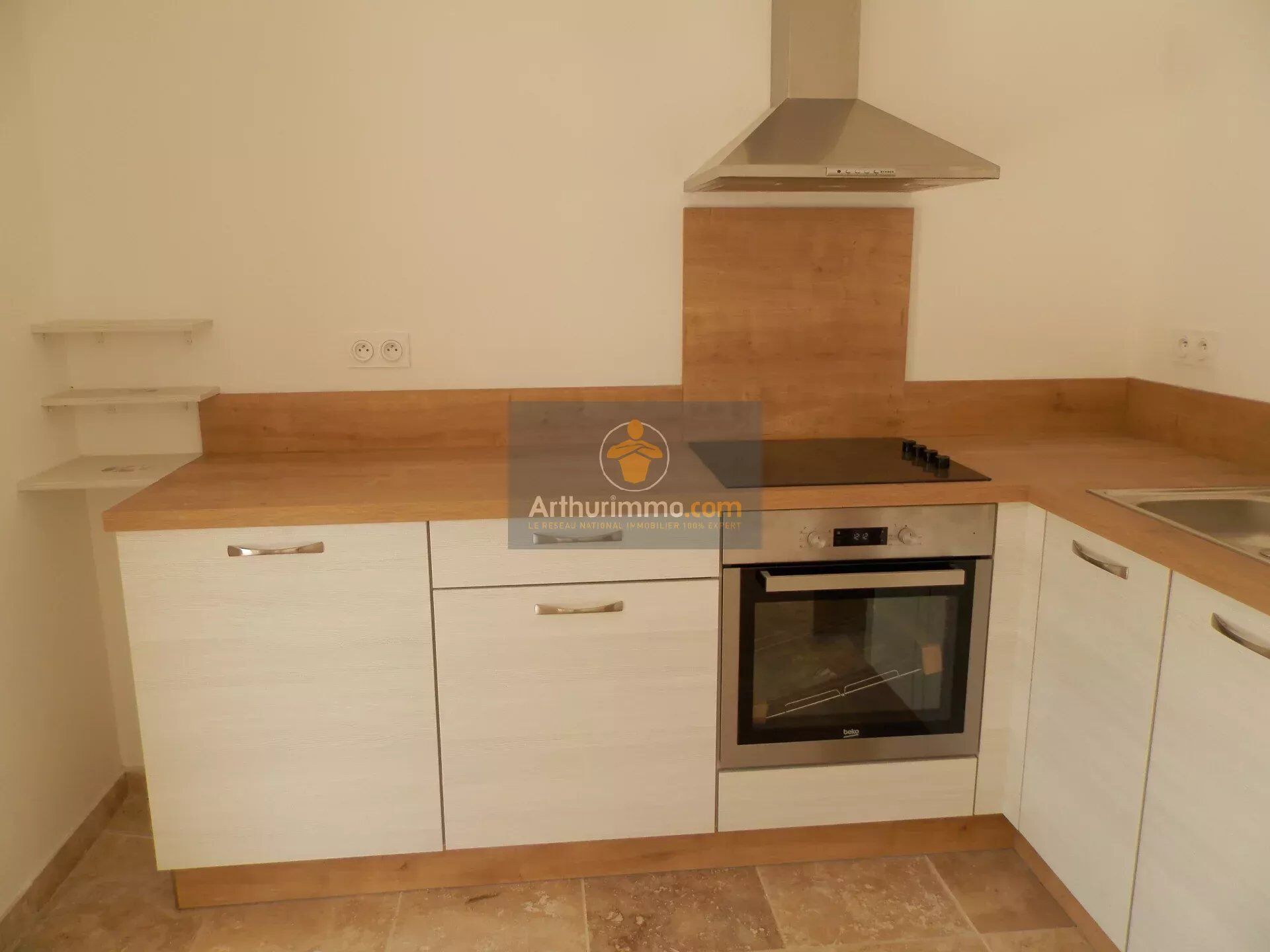 Maison 4 pièces 85 m² · à Bollène · 85 m² · 965 €/mois