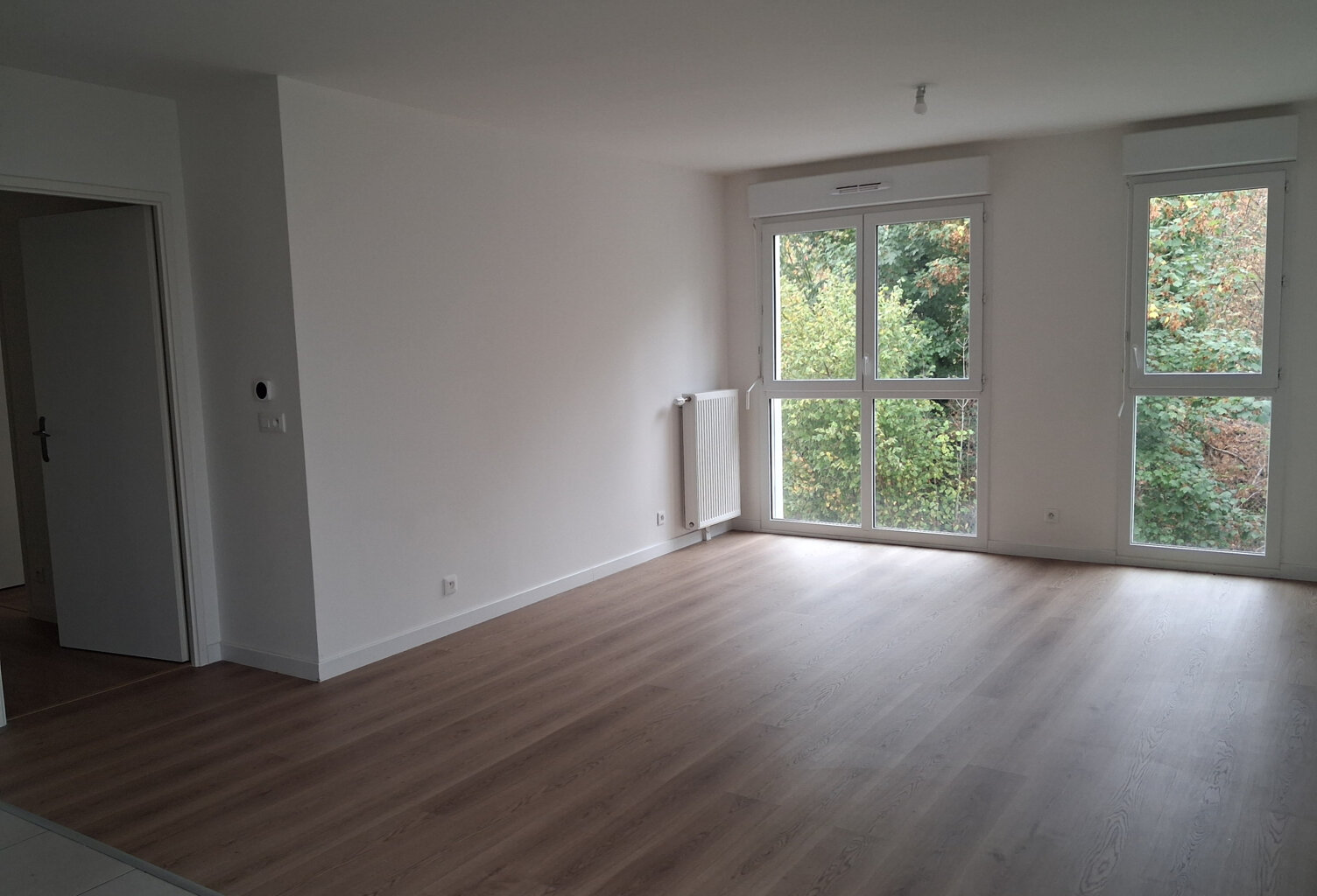 DEPT Yvelines (78) Thoiry + A louer appartement 3 pièces — photo 1
