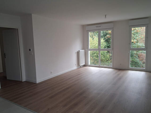 DEPT Yvelines (78) Thoiry + A louer appartement 3 pièces — photo du bien