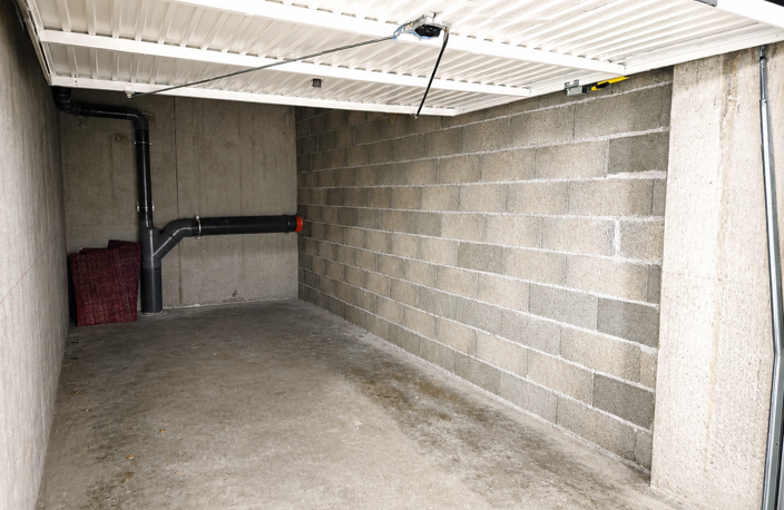 GARAGE FERMÉ DANS RÉSIDENCE SÉCURISÉE à 5mn du CENTRE VILLE — photo 3