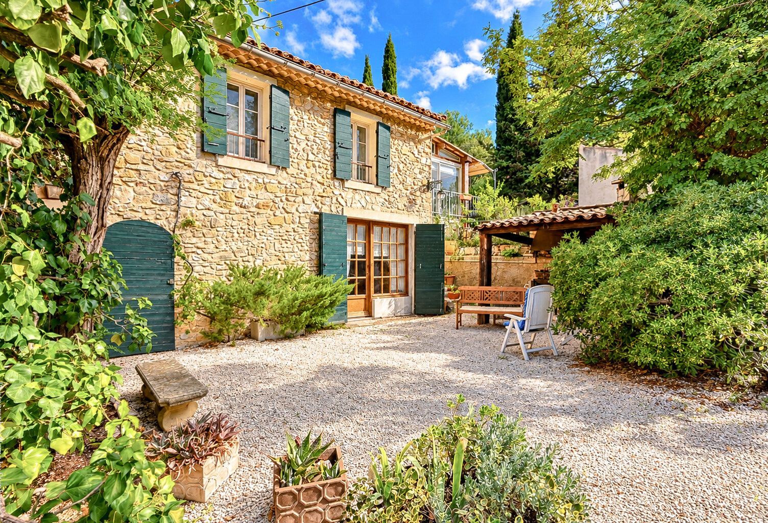 CAMPAGNE BASTIDE COMPOSEE DE 2 HABITATIONS. — photo 1