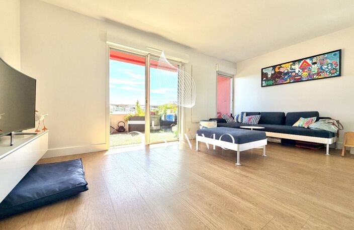 T3 DERNIER ETAGE - LIRONDE — photo 2