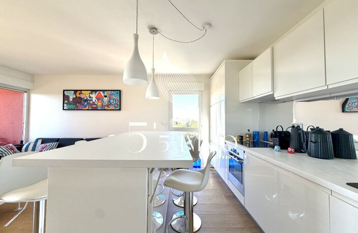 T3 DERNIER ETAGE - LIRONDE — photo 3