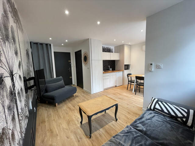 La Grande Motte- Studio meublé avec terrasse — photo du bien